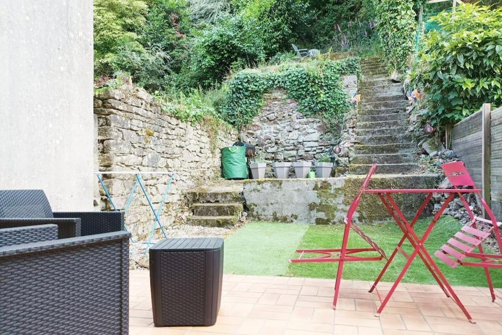 Oo Le Jardin Oo Paisible Studio Equipe Et Bien Place Quimper Eksteriør billede